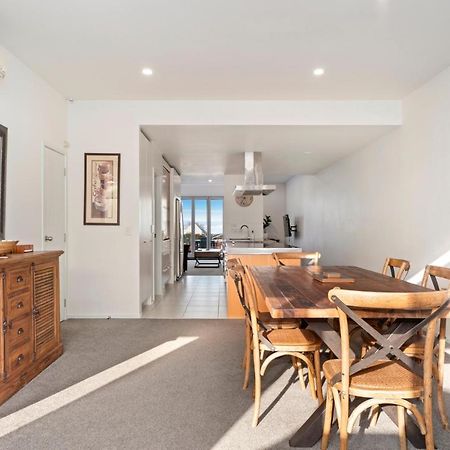 Lakeview Luxury - Taupo Holiday Apartment Bagian luar foto